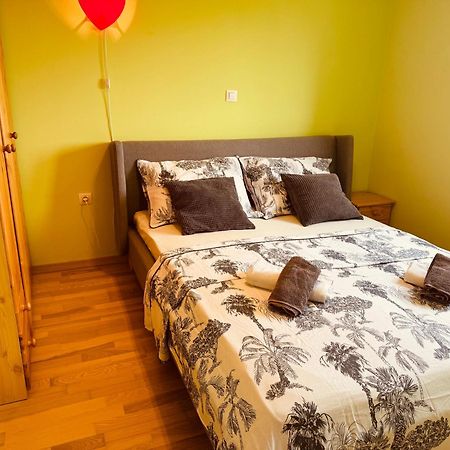 Liam Apartment พูลา ภายนอก รูปภาพ