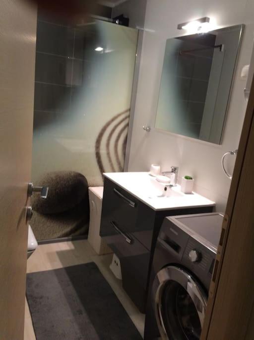 Liam Apartment พูลา ภายนอก รูปภาพ